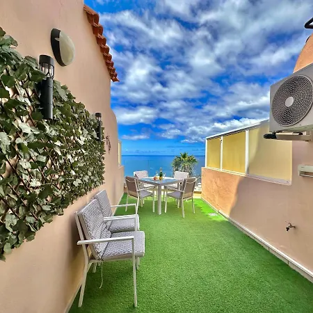 Ocean Cliff House Apartament *