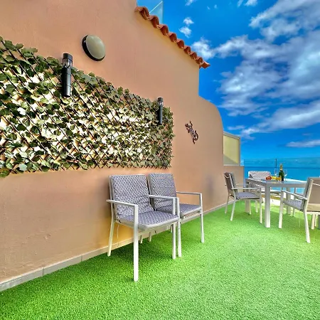 아파트 Ocean Cliff House 산티아고 델 테데