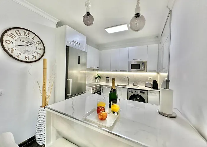 Ocean Cliff House * Сантъяго-дель-Тейде